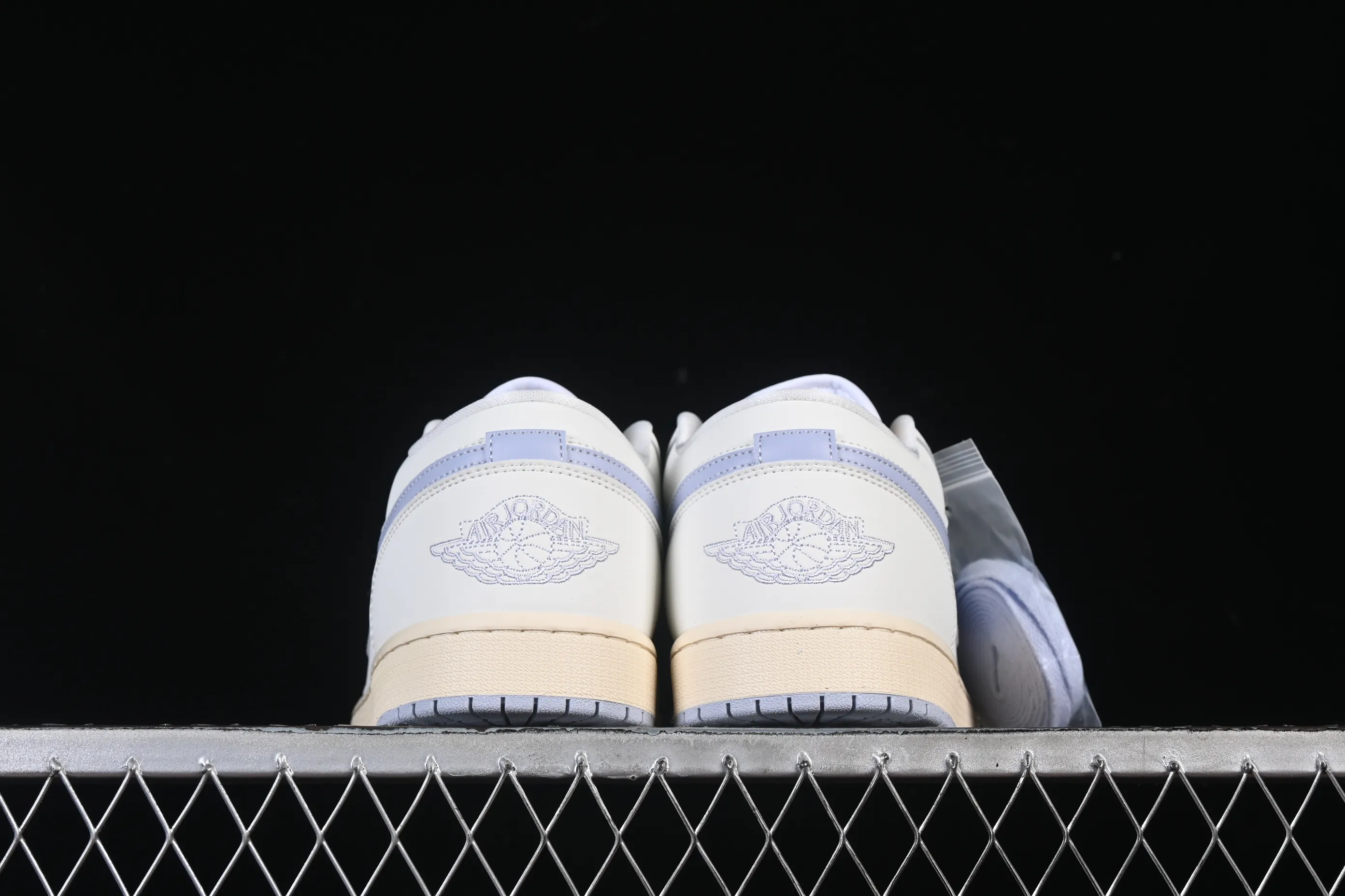 All categories Air Jordan Jordan series basketball shoes Air Jordan 1 Low Air Jordan 1 Low AJ1 Joe 1 Mi Bailan low-top cultural casual sneakers DC0774-106